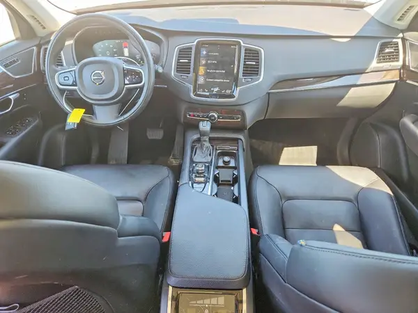 YV4102PK9J1373604 2018 VOLVO XC90 - Image 8