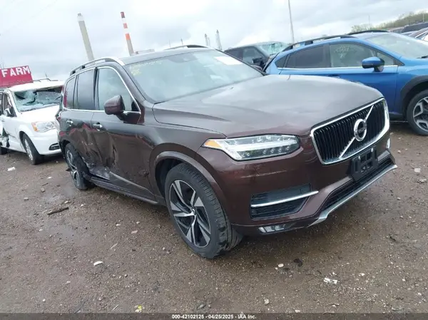 YV4102PK9J1386868 2018 VOLVO XC90 - Image 1