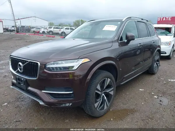 YV4102PK9J1386868 2018 VOLVO XC90 - Image 2