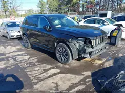 YV4102PK9N1868570 2022 VOLVO XC90