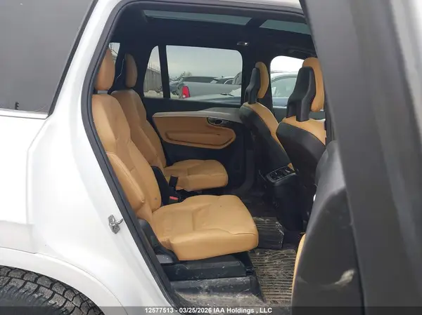 YV4102PKXH1112167 2017 VOLVO XC90 - Image 8