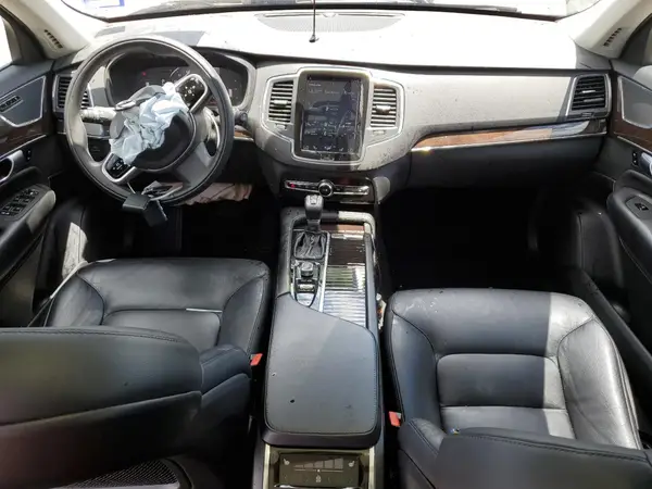 YV4102PKXK1516819 2019 VOLVO XC90 - Image 8