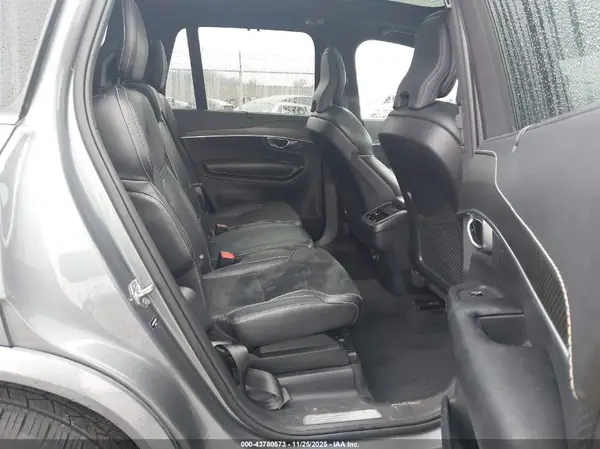 YV4102PM4K1506241 2019 VOLVO XC90 - Image 8