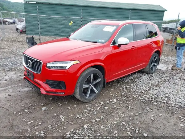 YV4102PM5K1469488 2019 VOLVO XC90 - Image 2