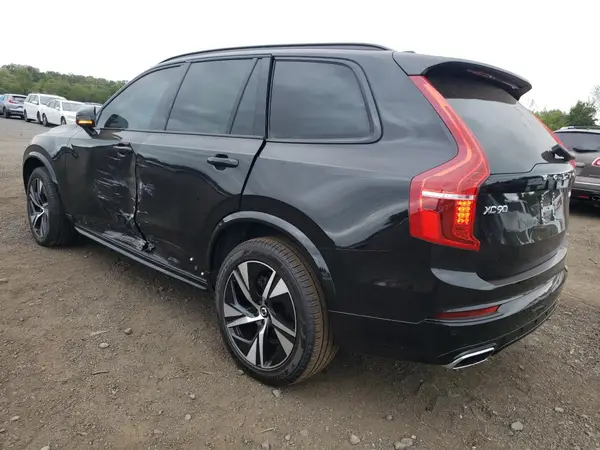 YV4102PMXM1760507 2021 VOLVO XC90 - Image 2