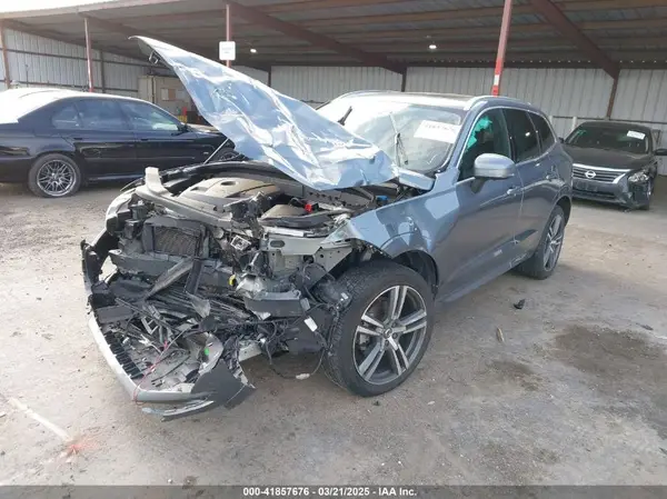 YV4102RK1M1715757 2021 VOLVO XC60 - Image 2