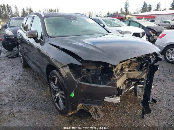 YV4102RK1M1749343 2021 VOLVO XC60 - Image 1