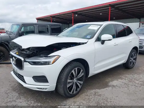 YV4102RK1M1862337 2021 VOLVO XC60 - Image 2