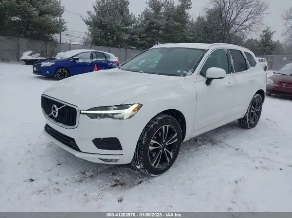 YV4102RK1M1882118 2021 VOLVO XC60 - Image 2