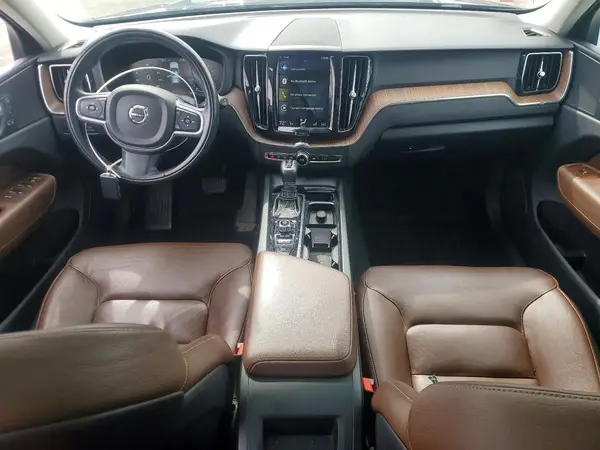 YV4102RK2J1003334 2018 VOLVO XC60 - Image 8