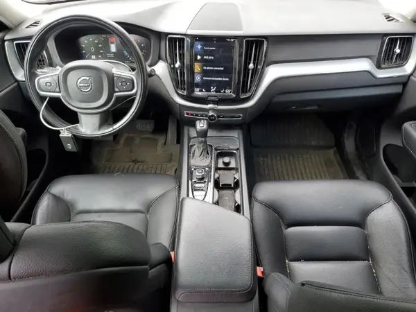 YV4102RK2J1085243 2018 VOLVO XC60 - Image 8