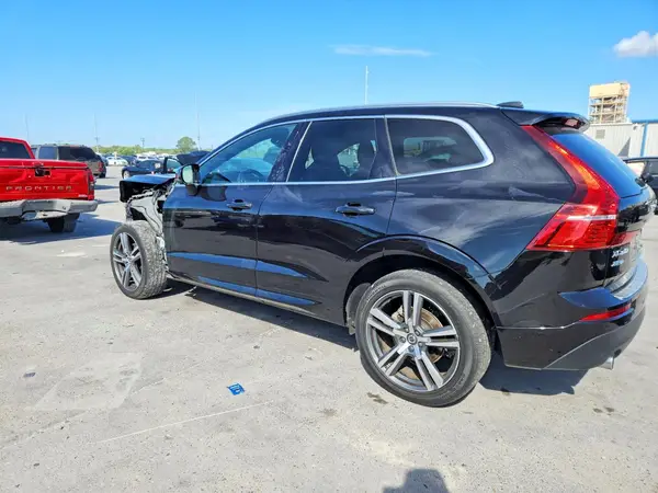 YV4102RK2L1490568 2020 VOLVO XC60 - Image 2