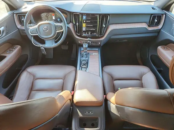 YV4102RK2M1741963 2021 VOLVO XC60 - Image 8
