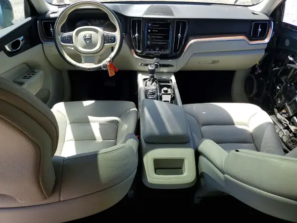 YV4102RK2M1834871 2021 VOLVO XC60 - Image 8