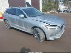 YV4102RK3J1076650 2018 VOLVO XC60