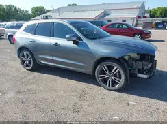 YV4102RK3J1095635 2018 VOLVO XC60