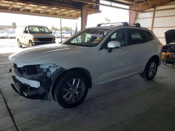YV4102RK3L1511489 2020 VOLVO XC60 - Image 1