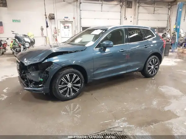 YV4102RK3M1765527 2021 VOLVO XC60 - Image 2