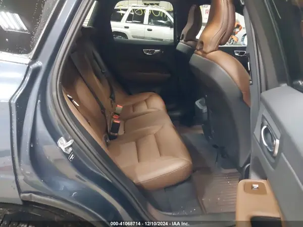 YV4102RK3M1765527 2021 VOLVO XC60 - Image 8