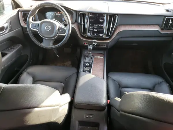YV4102RK3M1822518 2021 VOLVO XC60 - Image 8