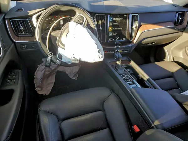 YV4102RK3M1839934 2021 VOLVO XC60 - Image 8