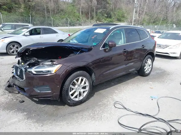 YV4102RK4J1020930 2018 VOLVO XC60 - Image 2