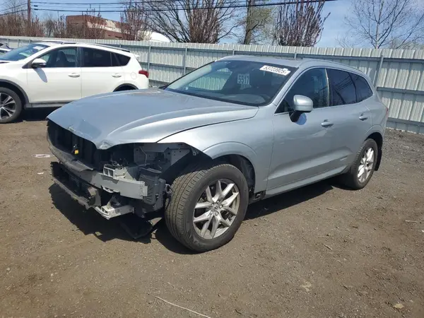 YV4102RK4J1032687 2018 VOLVO XC60 - Image 1