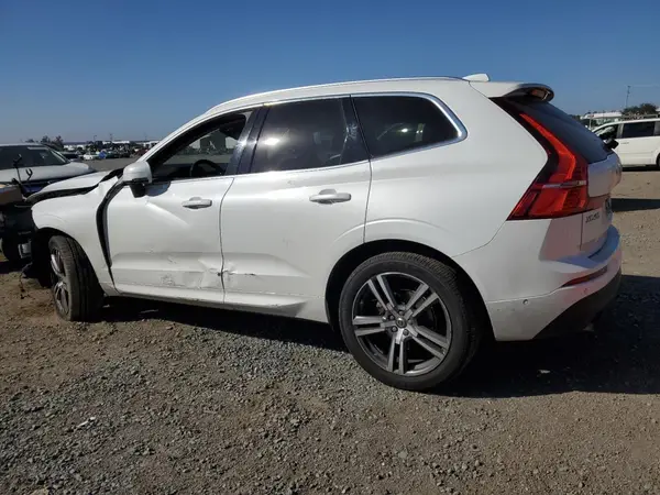 YV4102RK4J1092307 2018 VOLVO XC60 - Image 2