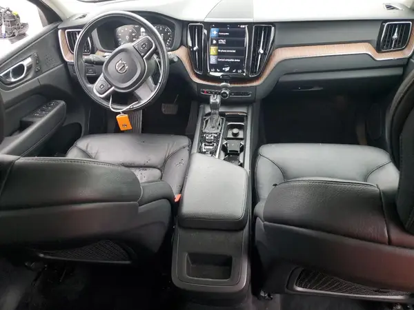 YV4102RK4M1699277 2021 VOLVO XC60 - Image 8