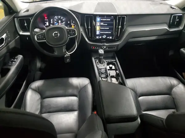 YV4102RK5J1086242 2018 VOLVO XC60 - Image 8