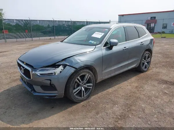 YV4102RK5L1415556 2020 VOLVO XC60 - Image 2