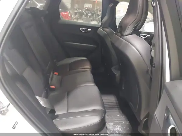 YV4102RK5M1784533 2021 VOLVO XC60 - Image 8