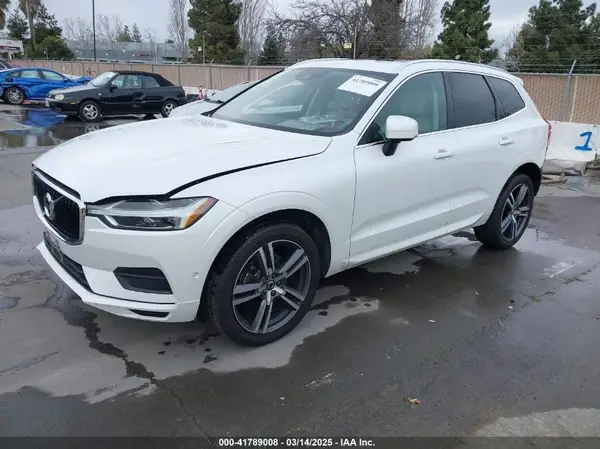 YV4102RK6J1008472 2018 VOLVO XC60 - Image 2