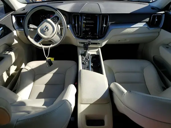 YV4102RK6J1010934 2018 VOLVO XC60 - Image 8