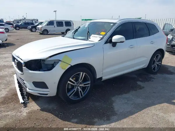 YV4102RK6J1084192 2018 VOLVO XC60 - Image 2