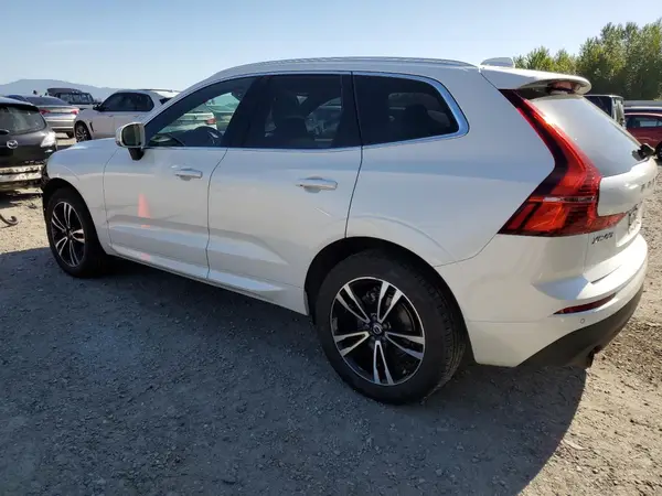 YV4102RK6L1566955 2020 VOLVO XC60 - Image 2