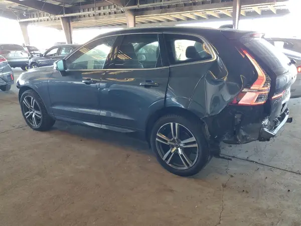 YV4102RK6M1712076 2021 VOLVO XC60 - Image 2