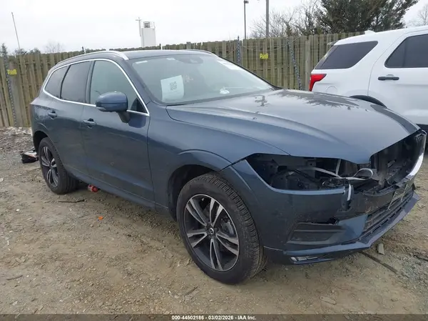 YV4102RK6M1861653 2021 VOLVO XC60 - Image 1