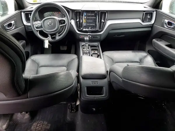 YV4102RK7L1435663 2020 VOLVO XC60 - Image 8