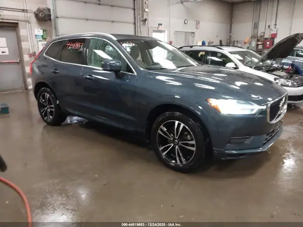 YV4102RK7L1522009 2020 VOLVO XC60 - Image 1