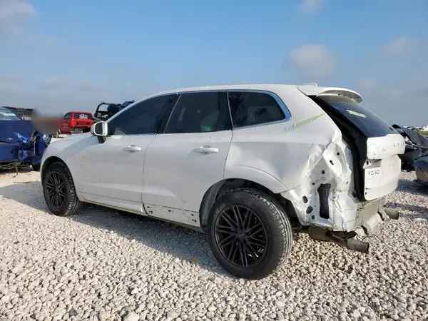 YV4102RK7L1582842 2020 VOLVO XC60 - Image 2