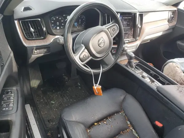 YV4102RK7M1875643 2021 VOLVO XC60 - Image 8