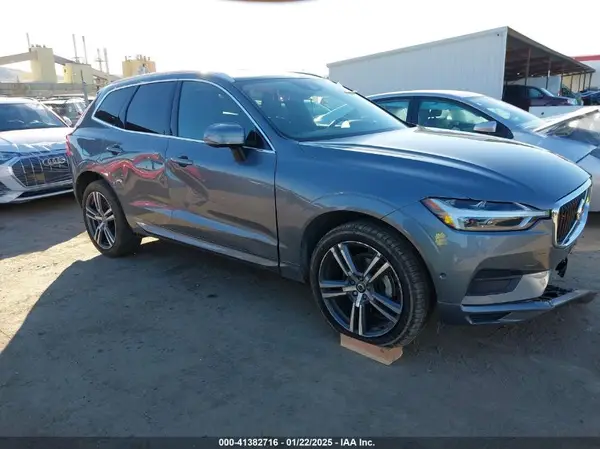 YV4102RK8J1062338 2018 VOLVO XC60 - Image 1