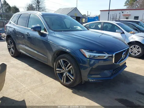 YV4102RK8J1085800 2018 VOLVO XC60 - Image 1