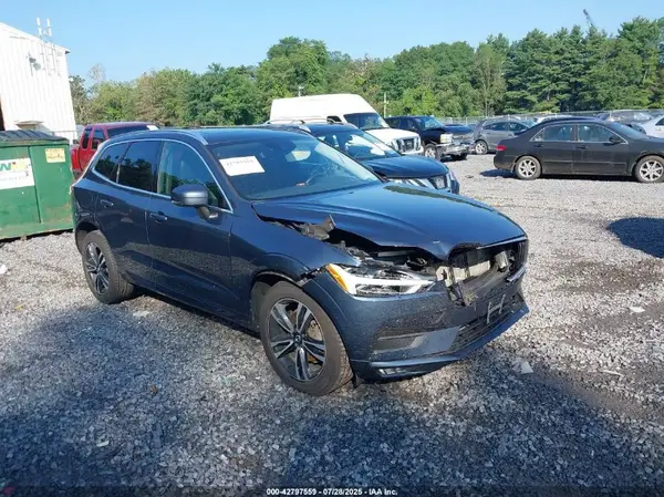 YV4102RK8M1739750 2021 VOLVO XC60 - Image 1