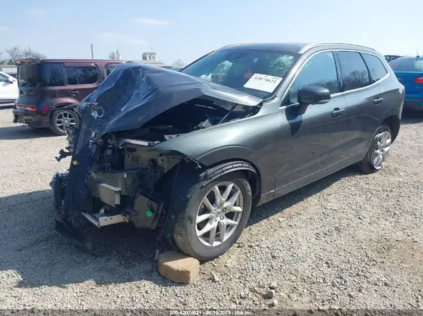 YV4102RK9L1511710 2020 VOLVO XC60 - Image 2