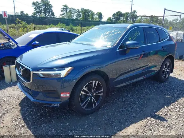 YV4102RK9M1747792 2021 VOLVO XC60 - Image 2