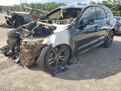 YV4102RKXJ1081635 2018 VOLVO XC60
