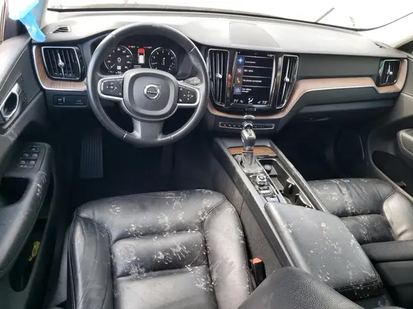 YV4102RKXM1696948 2021 VOLVO XC60 - Image 8