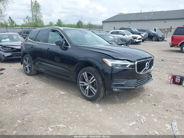 YV4102RKXM1739748 2021 VOLVO XC60 - Image 1